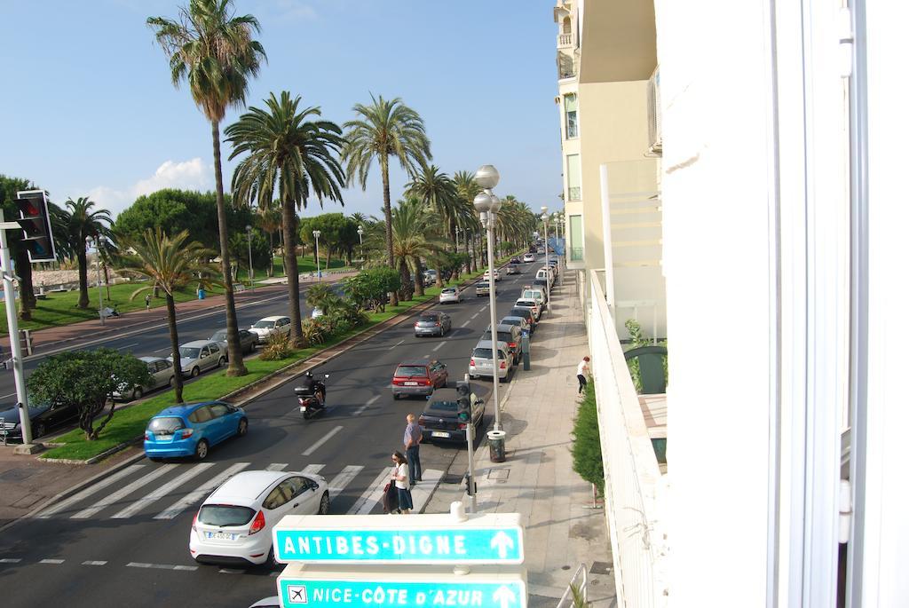 ניס Hotel Azur מראה חיצוני תמונה