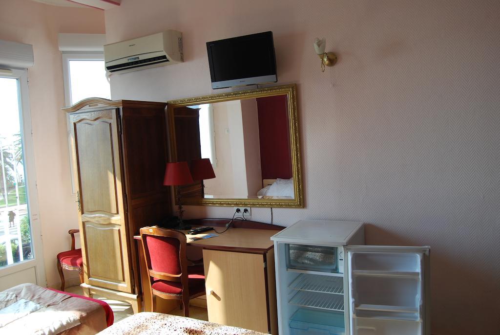 ניס Hotel Azur מראה חיצוני תמונה