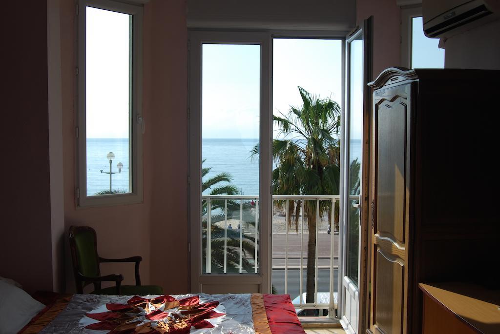 ניס Hotel Azur מראה חיצוני תמונה
