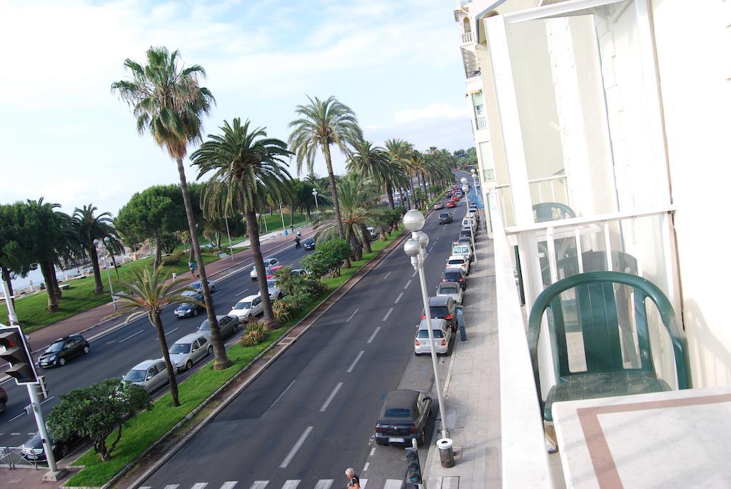 ניס Hotel Azur מראה חיצוני תמונה